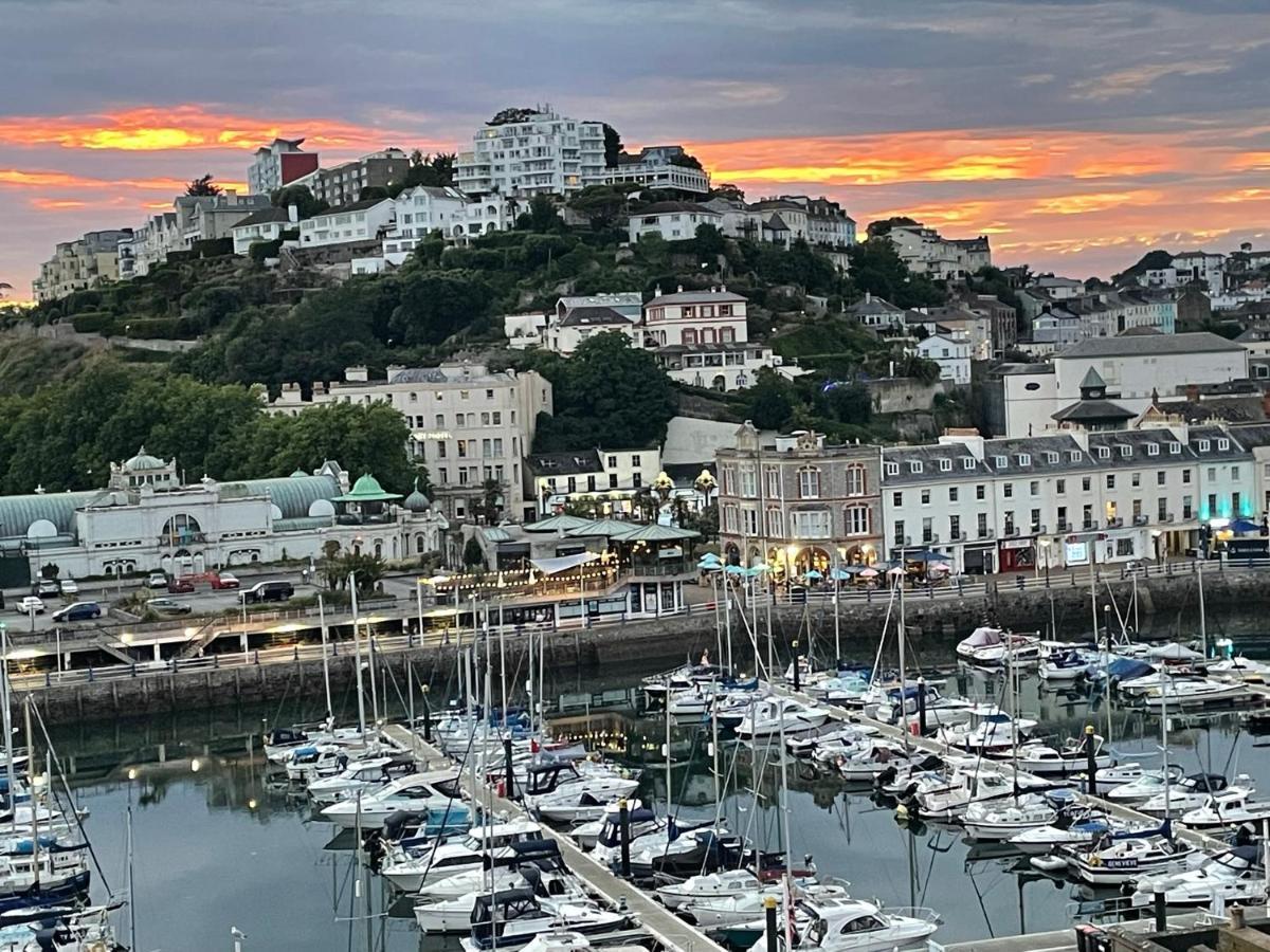 Garden Flat Torquay Just 2 Mins Walk From The Harbour Apartment Exterior photo